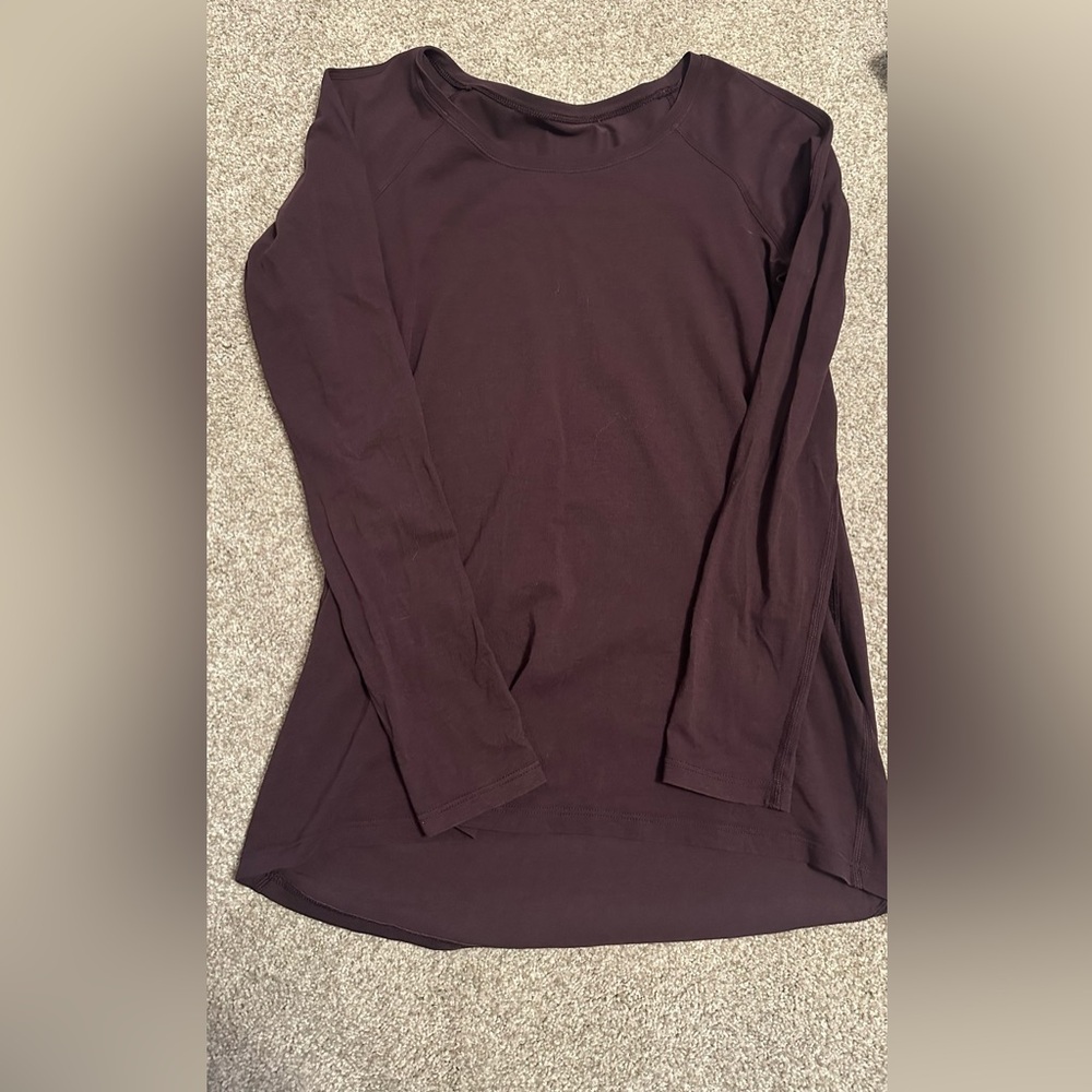 Lululemon Athletica Fitted Purple Long Sleeve Top